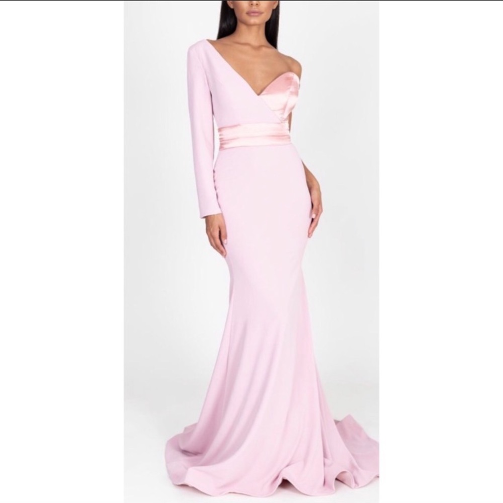 Portia and Scarlett Pink one shoulder formal gown - Picture 2 of 8